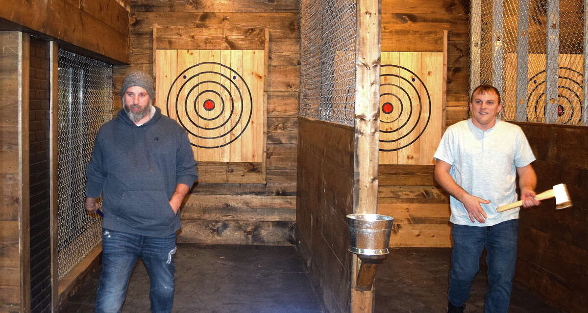 Axethrowing venue opens as The Plaza in Jacksonville takes shape