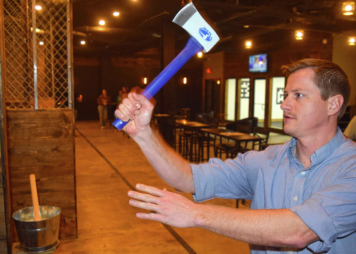 Axethrowing venue opens as The Plaza in Jacksonville takes shape