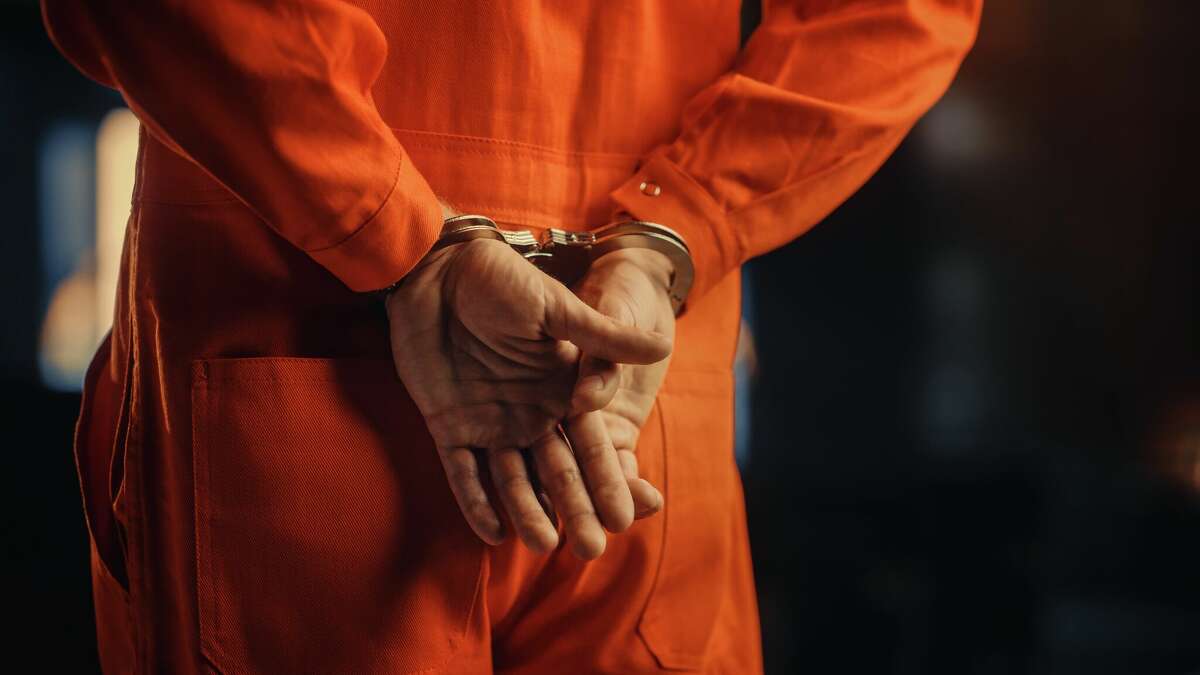 TikTok captures Texas jail inmates escape from police
