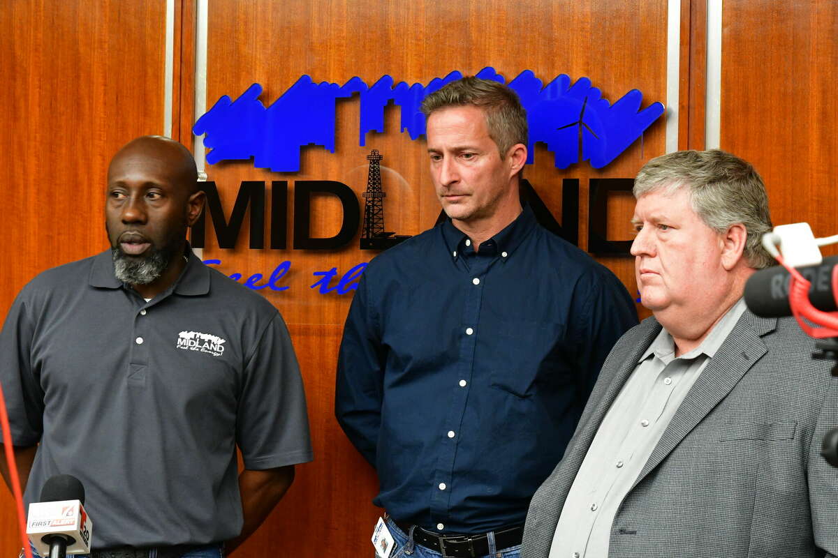 City of Midland Deputy City Manager Morris Williams Jr., Utilities Director Carl Craigo and City Manager Robert Patrick provide an update Friday, Jan. 6, 2023 on the city-wide water boil notice. 