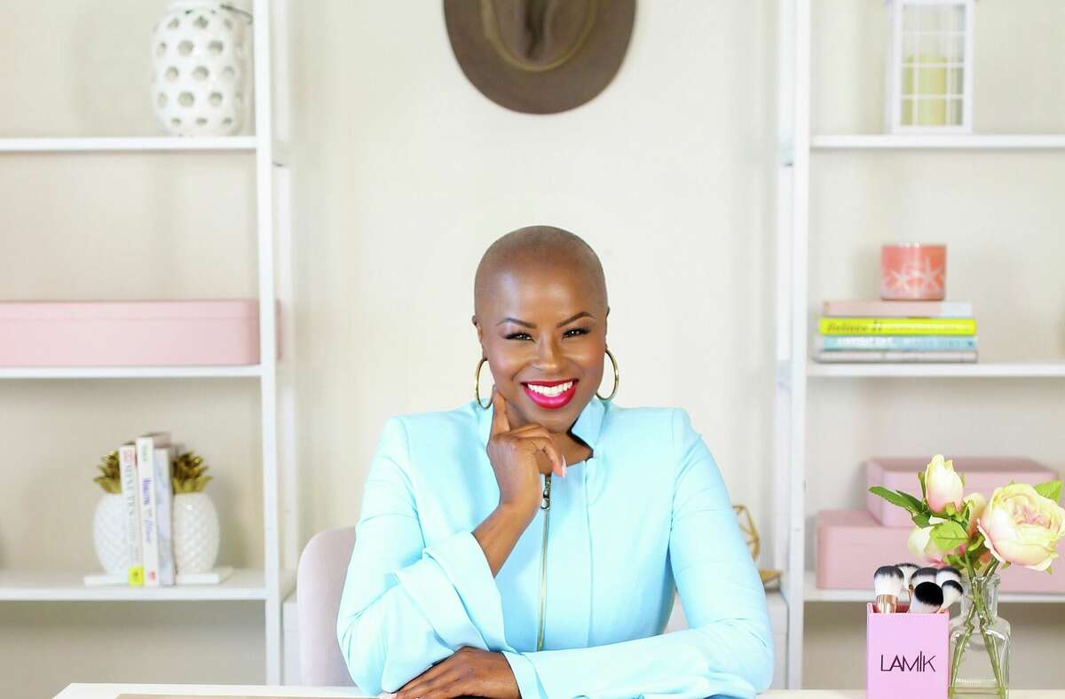 Kim Roxie is the CEO and founder of LAMIK Beauty and recently debuted her line on HSN, but almost missed the show when her flight was canceled during recent Southwest airlines meltdown. 