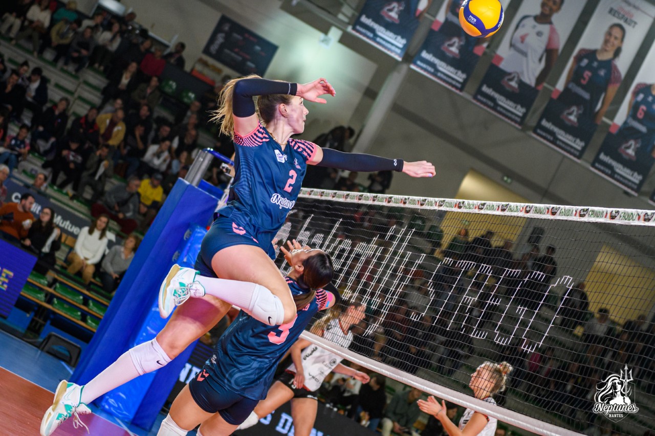 Jacksonville volleyball player takes skills to international courts