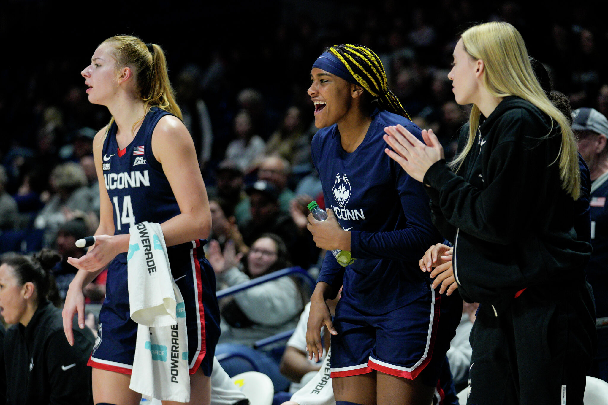 UConn women try spiritual attempts to rid of bad luck