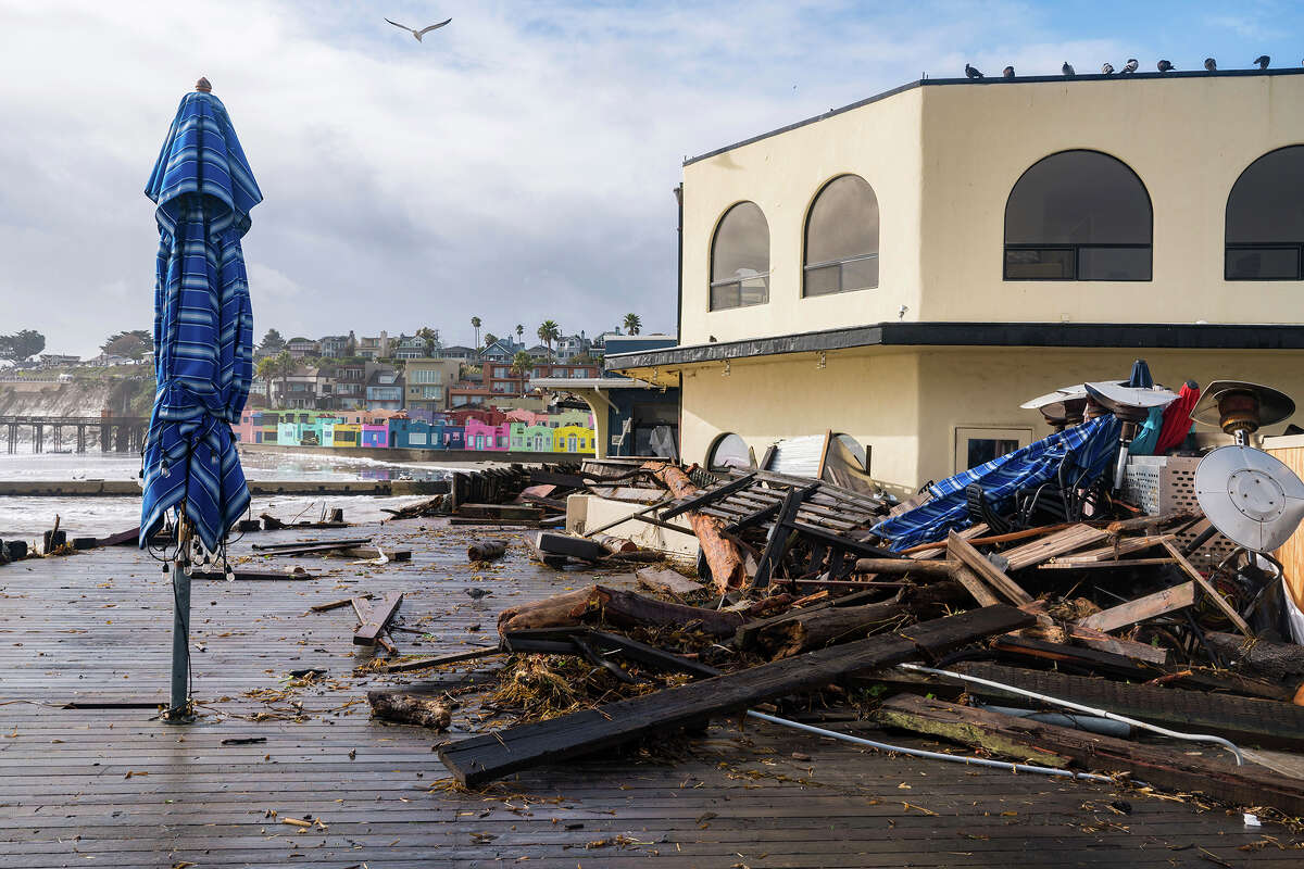 Beforeandafter photos show damage to Capitola after storm