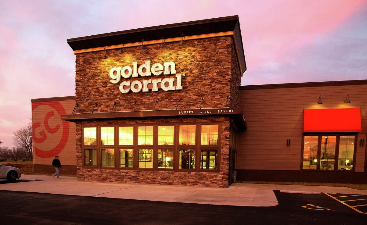 Golden Corral celebrating 50th anniversary with treats for guests