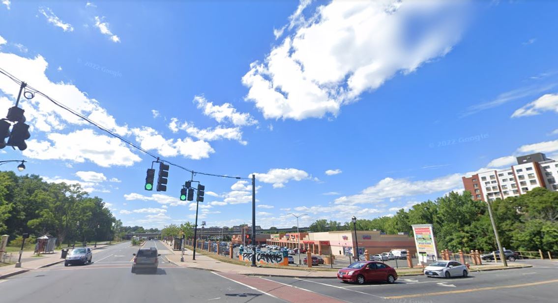 Police Pursuit of armed UConn carjacking suspect ends in crash