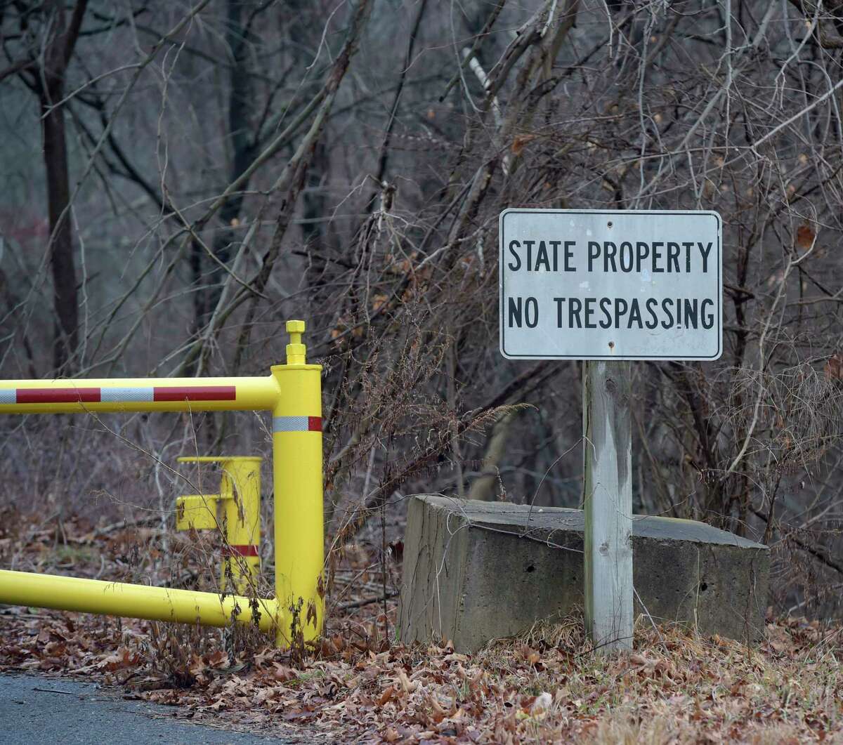 Warrant Southbury arson suspect posted images, bragged about setting fire