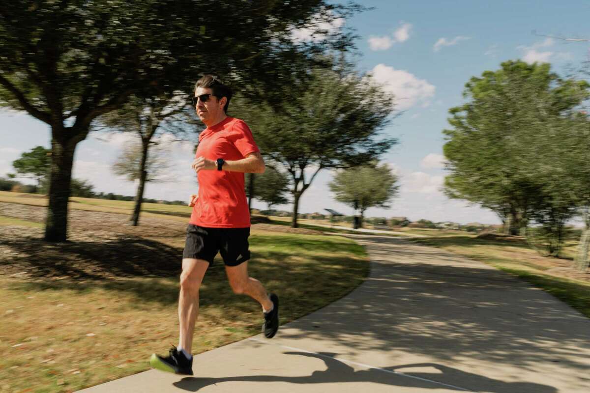 A Houston marathon runner's heart attack didn't derail his dream