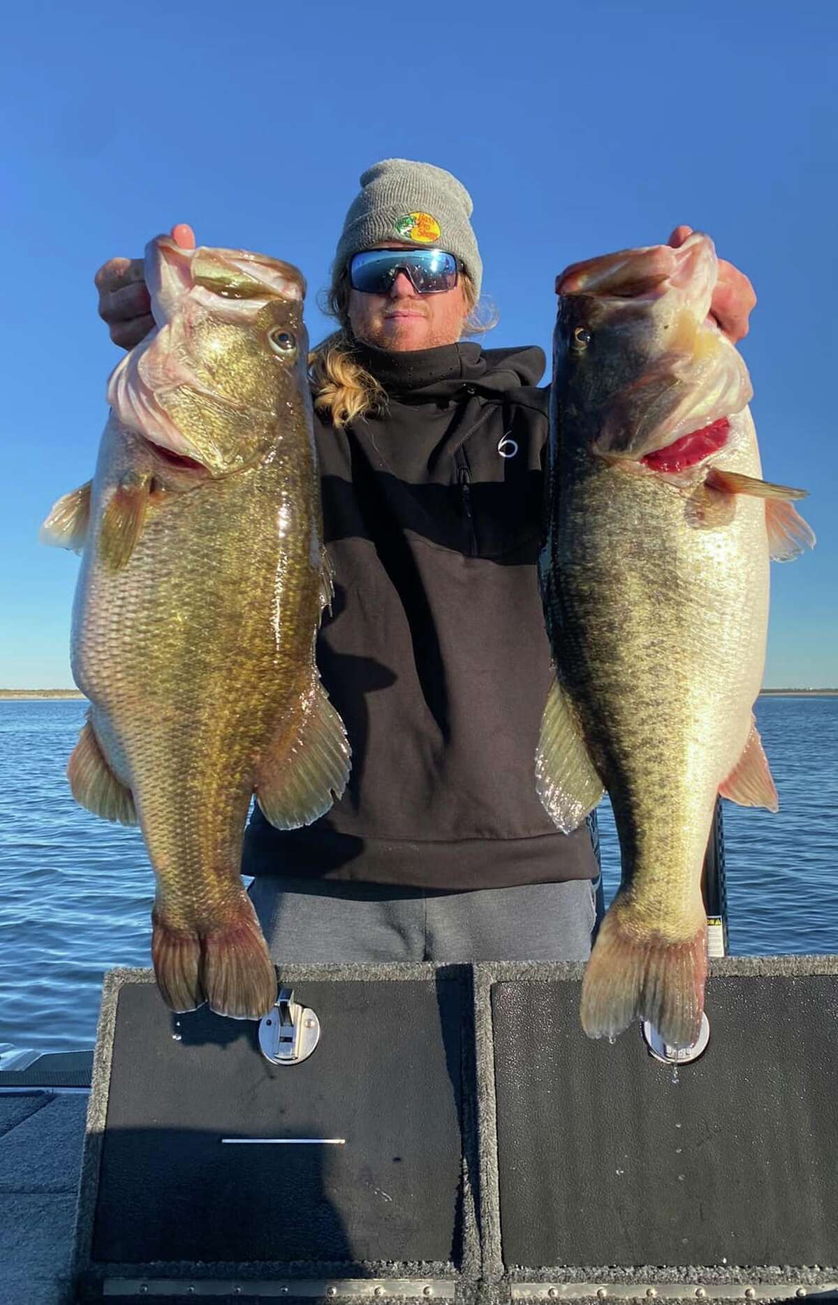 Oklahoma big bass hunter Josh Jones claims he caught 31 bass over eight pounds at O.H. Ivie in a single day in mid-December, including two 13 pounders, four other double digits, 11 over nine pounds and 14 over eight pounds. The heaviest five added up to 61.37 pounds. Jones calls it the heaviest five-fish catch from a public lake ever recorded cast-to-catch on video. 