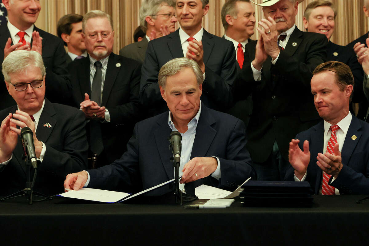 Story photo for 2023 Texas Legislature: Surplus raises stakes for Republicans