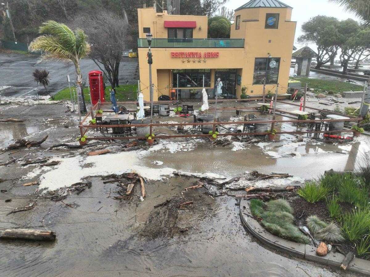 Video Shows Businesses Destroyed After ‘bomb Cyclone’ In California