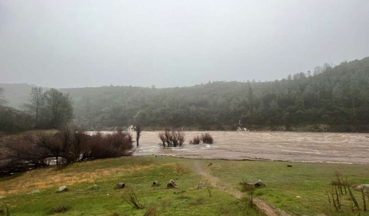 Just upstream of Salmon Falls Bridge on the South Fork American River on New Year’s Eve.