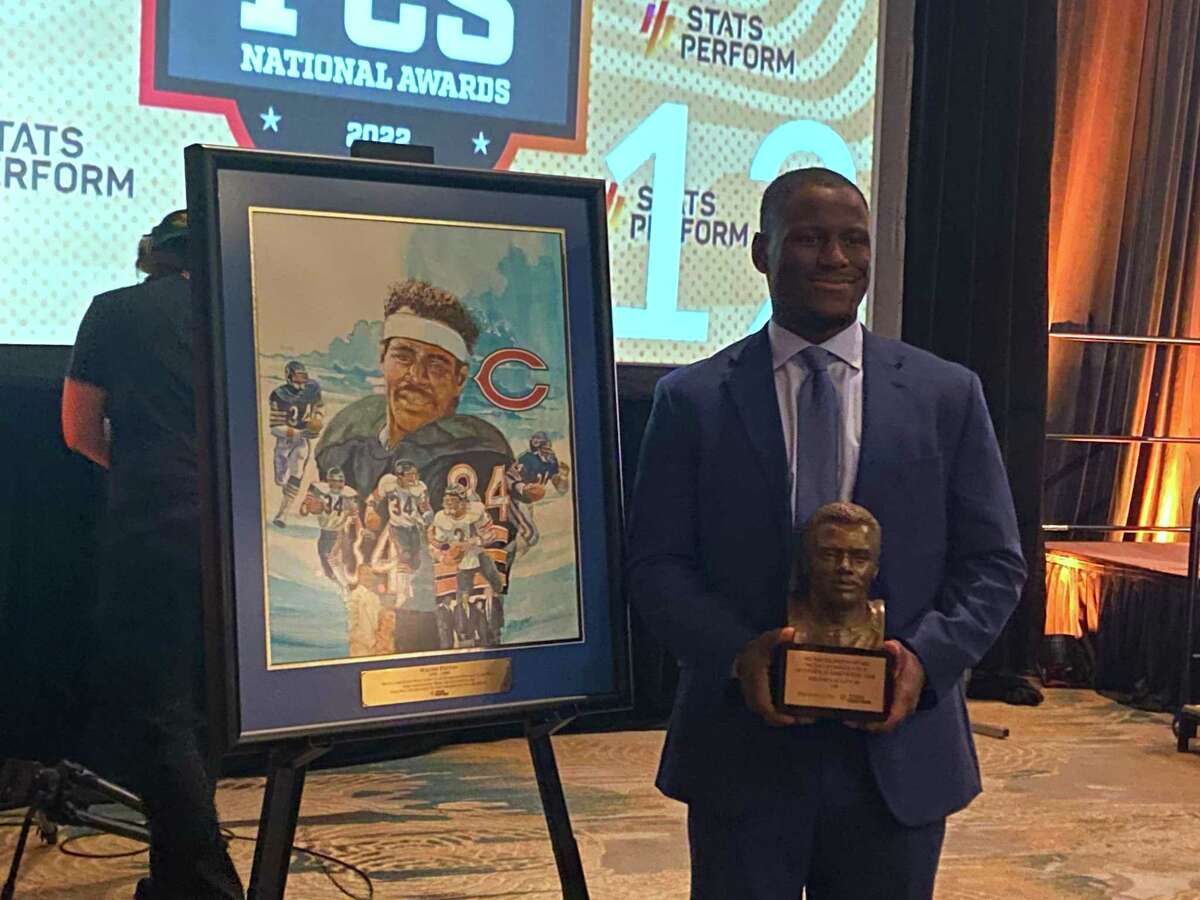 The top moments from Walter Payton Award winner Lindsey Scott Jr's