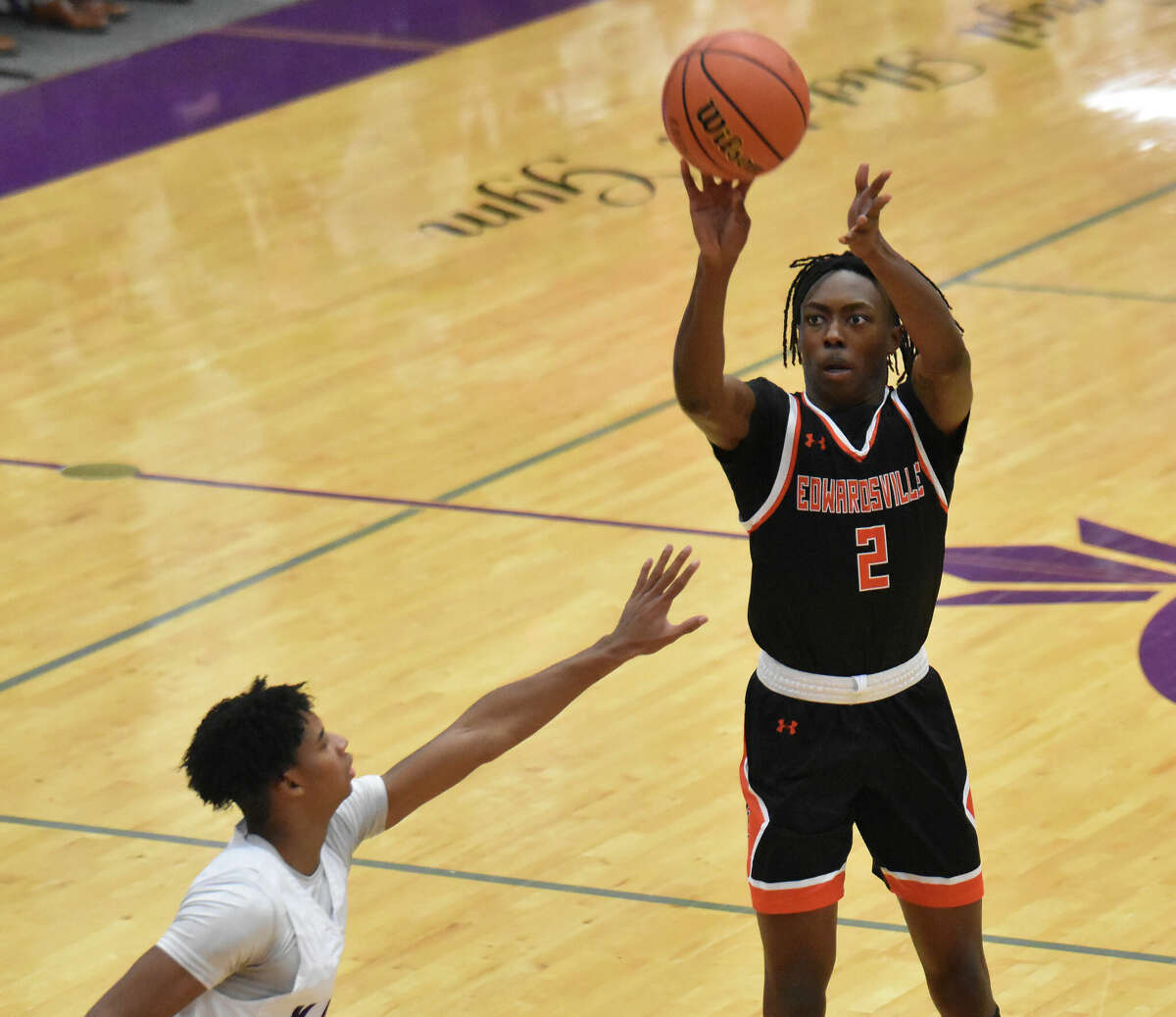 Edwardsville outlasts Collinsville for overtime win in Southwestern ...