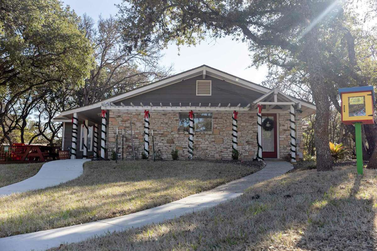 Founder Rev. Denise Barker retires from Magdalena House