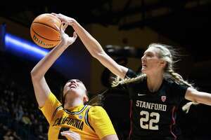 Stanford women fend off Cal upset bid to win 60-56