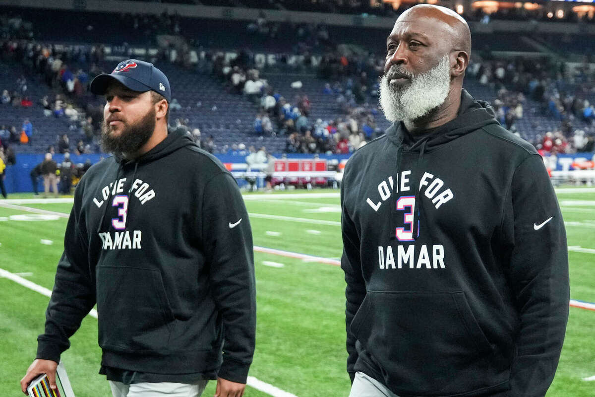 Story photo for Texans fire Lovie Smith after one season