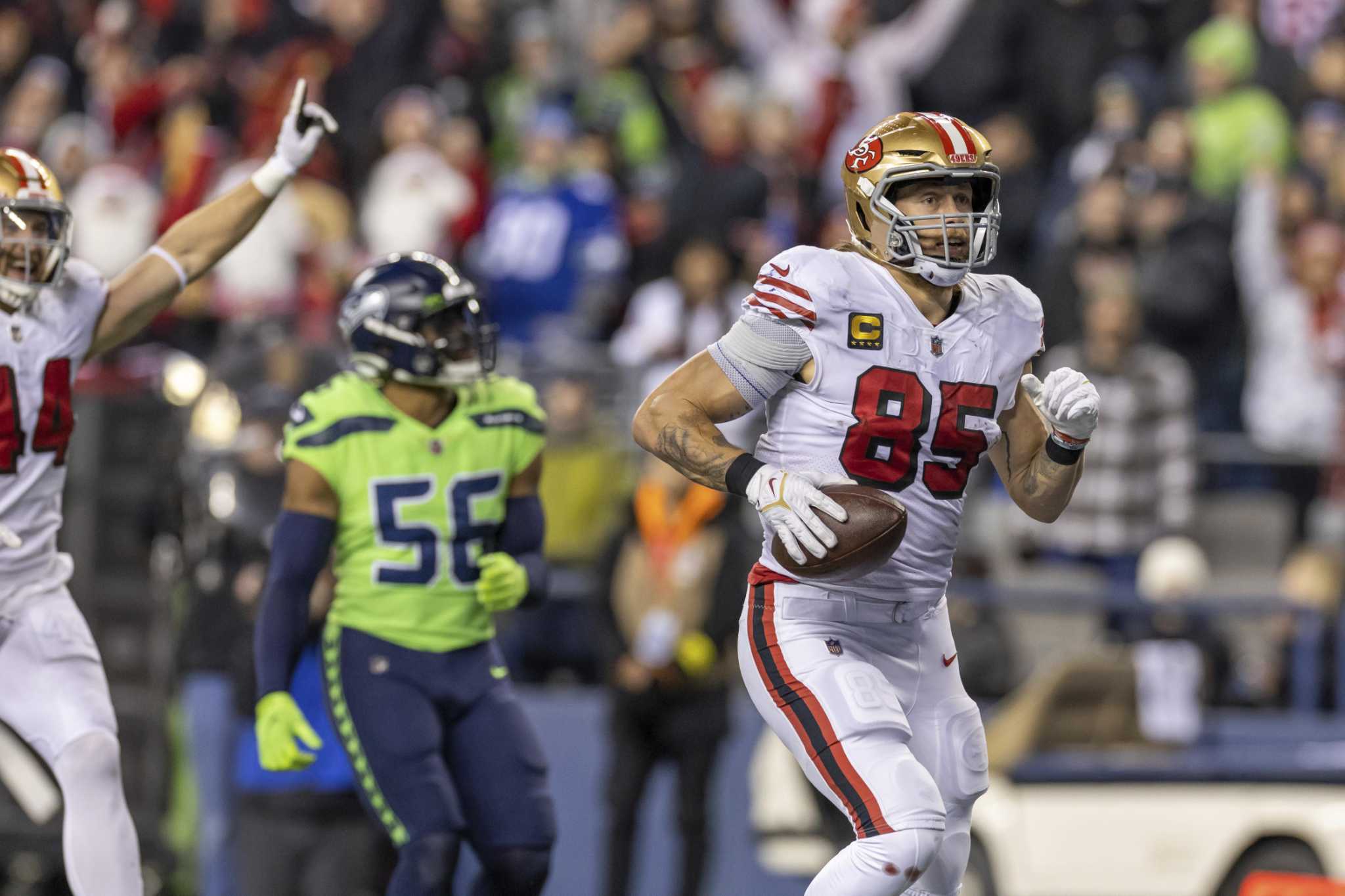 San Francisco 49ers fans enjoy dry wildcard match against Seattle