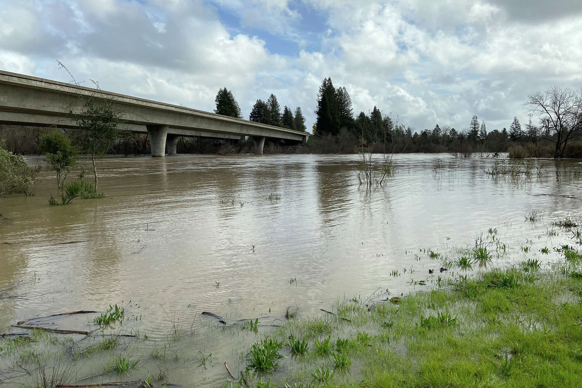 Russian River forecast to flood amid California storms
