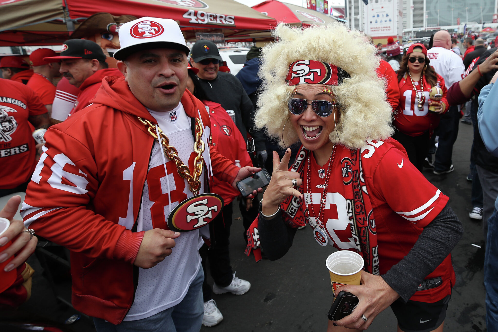 49ers gear that every fan needs to sport during the postseason