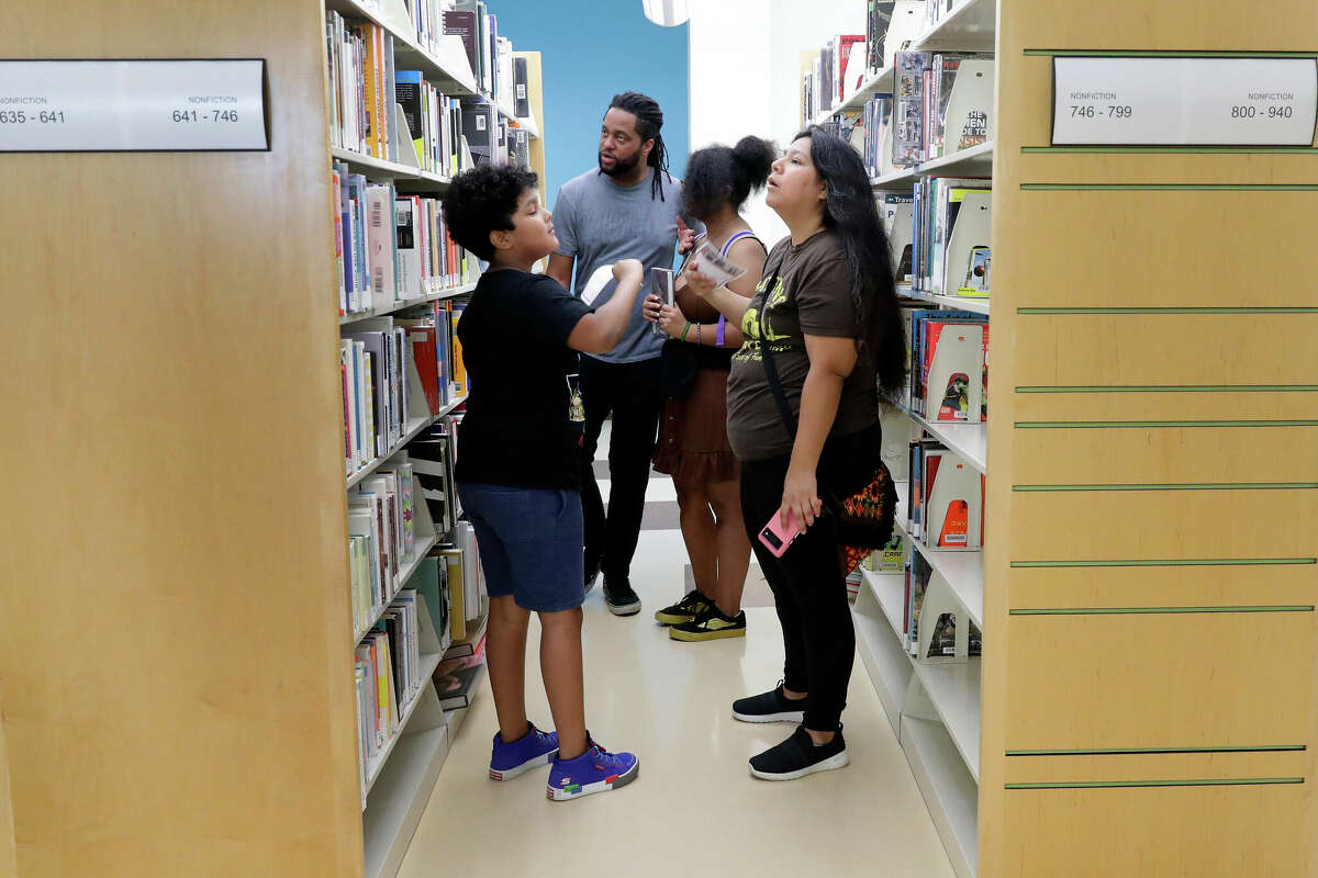 Finefree Houston library retrieves books checked out in the '90s