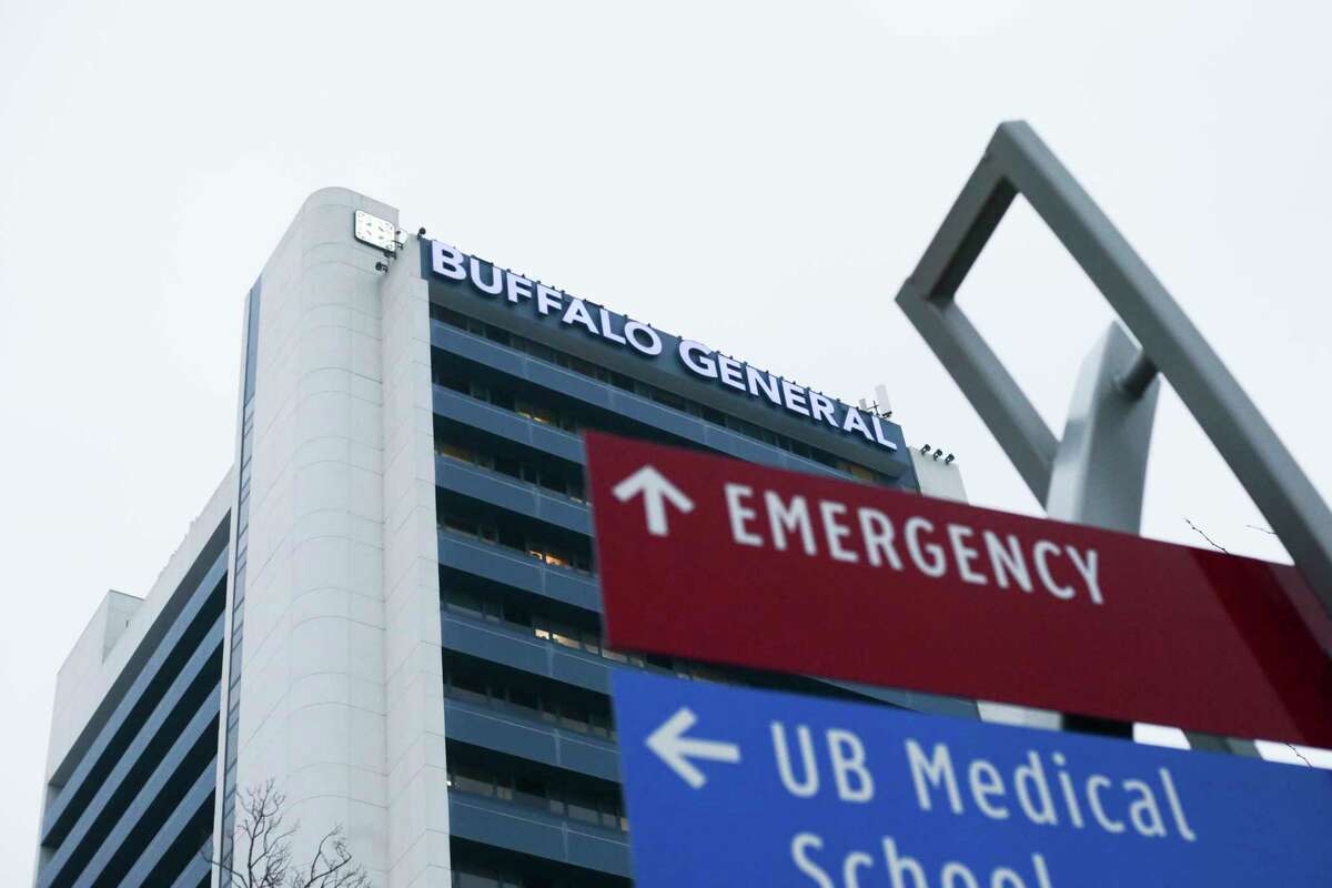 Bills safety Hamlin back in Buffalo to continue recovery