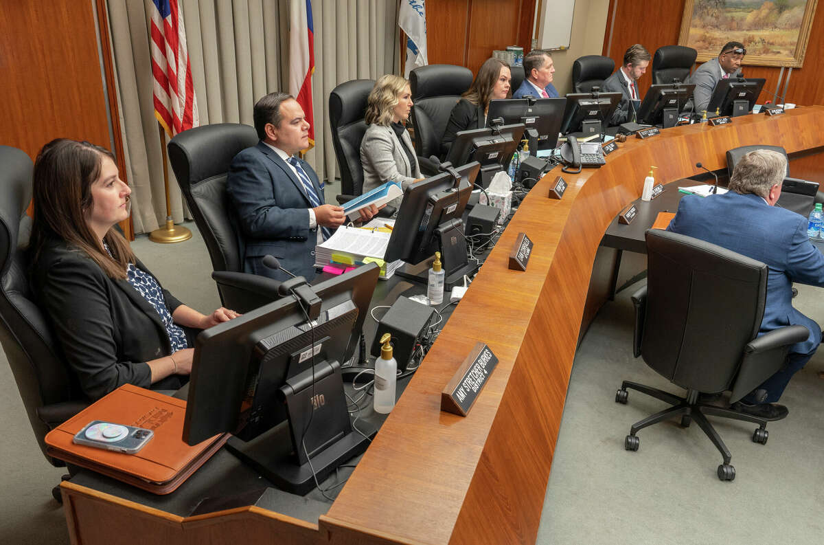 Midland City Council meets for the first time 01/10/2023 with new councilmembers and new mayor, from left, Amy Stretcher Burkes with District 4, Dan Corrrales, At-Large, Robin Poole, At-Large, Mayor Lori Blong, Scott Dufford, District 1, Jack Ladd, District 3 and John Norman, District 2. City of Midland