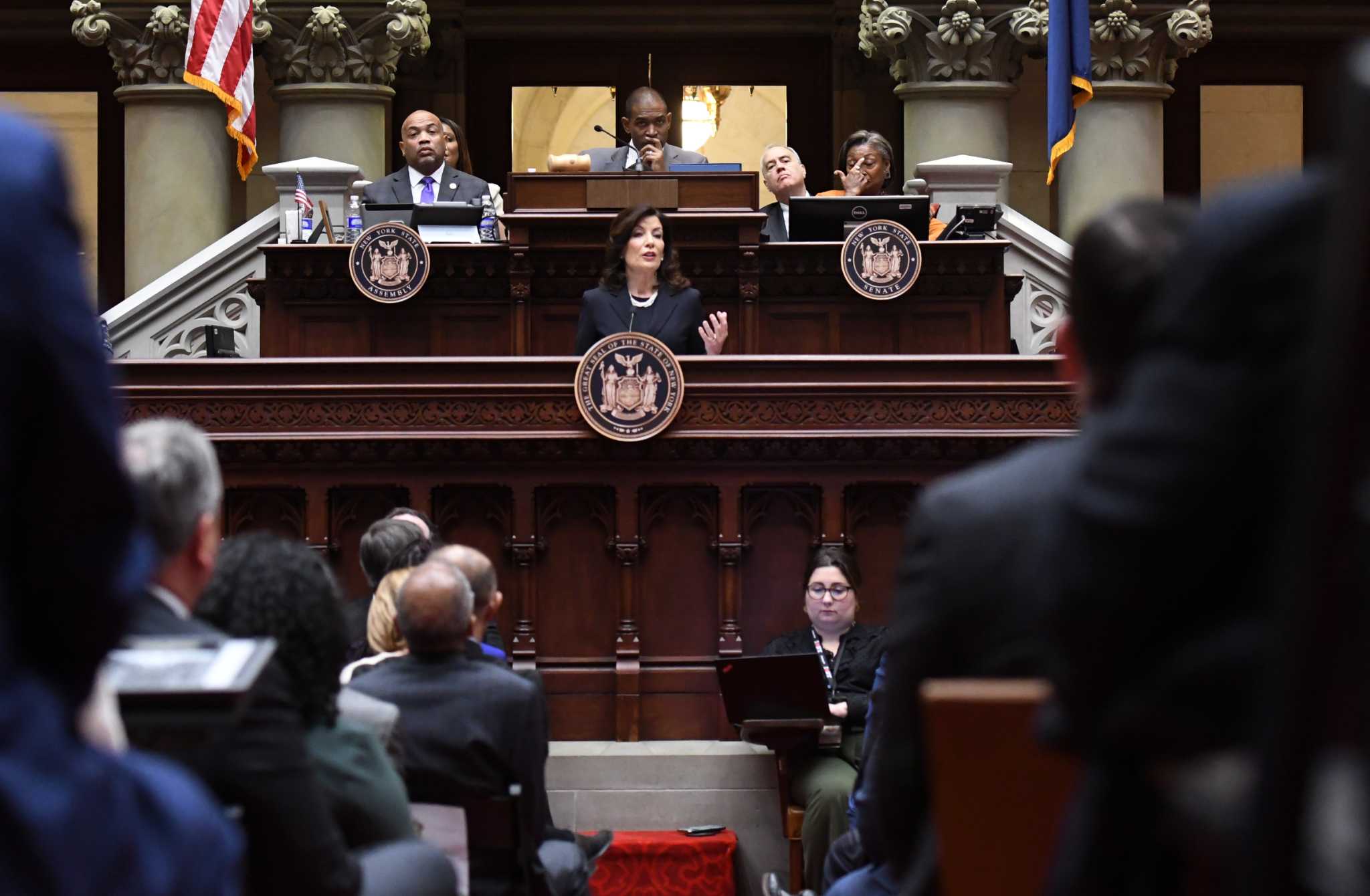 Hochul paid nearly $2M to firms to help with annual addresses - Vimarsana News