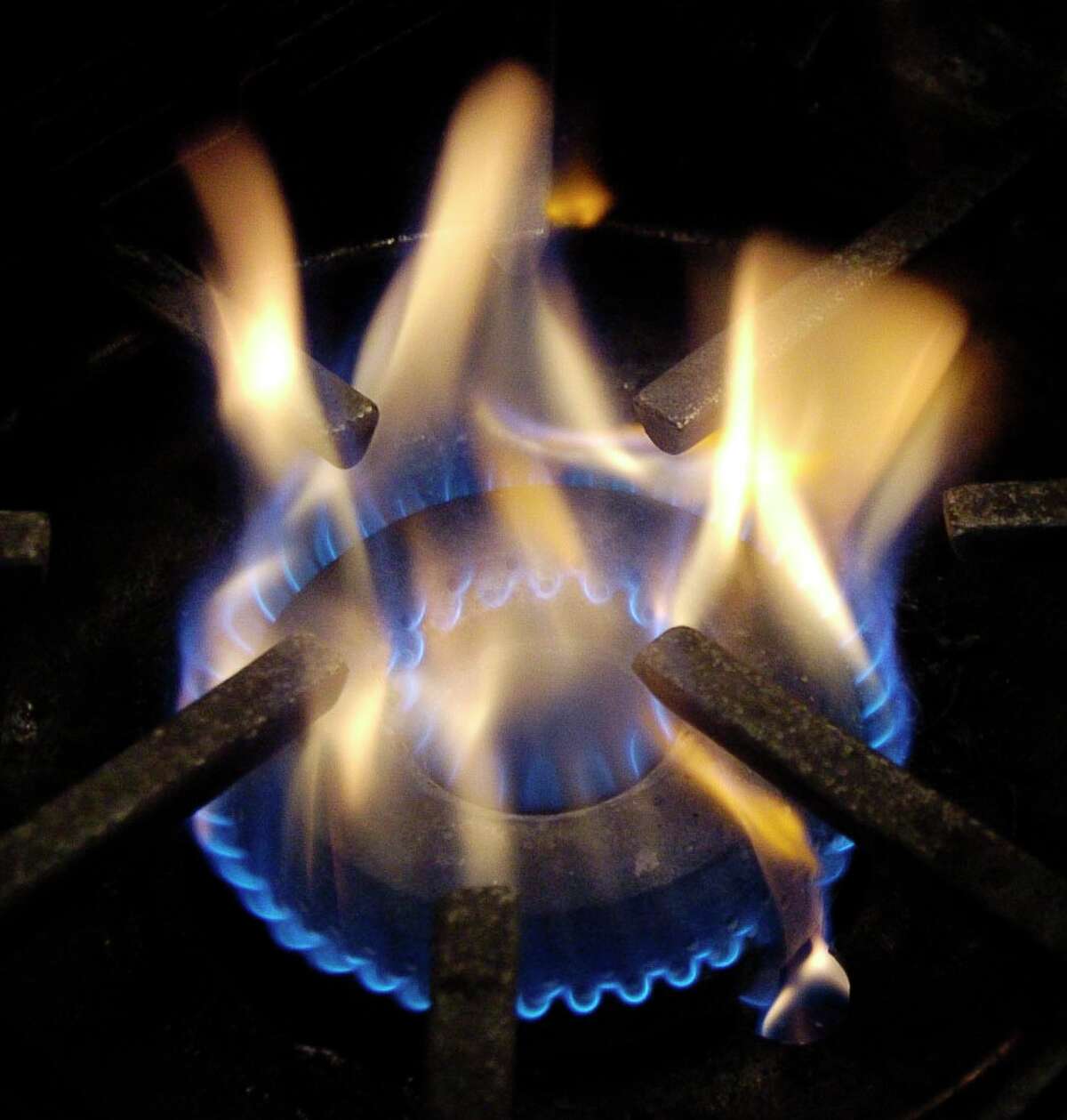 The U.S. Consumer Product Safety Commission is reviewing ways it can mitigate the hazards posed by gas stoves but has no plans to ban them, it clarified Wednesday.