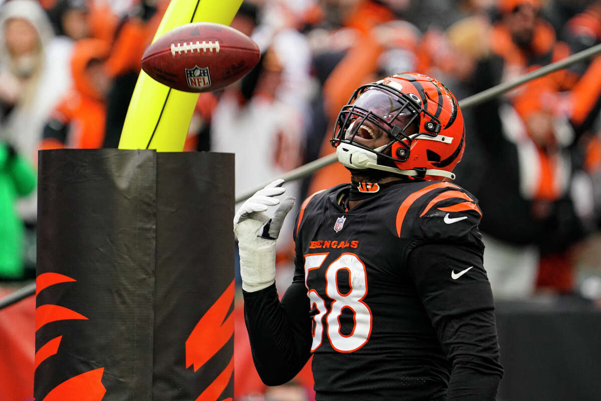 NFL on FOX - First look at the Cincinnati Bengals' jerseys