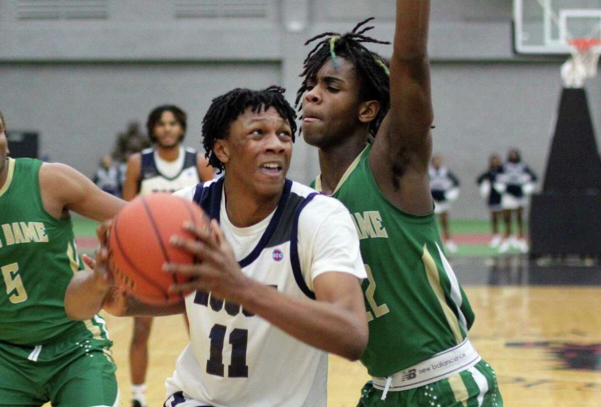 Notre Dame West Haven vs. Hillhouse CIAC boys basketball