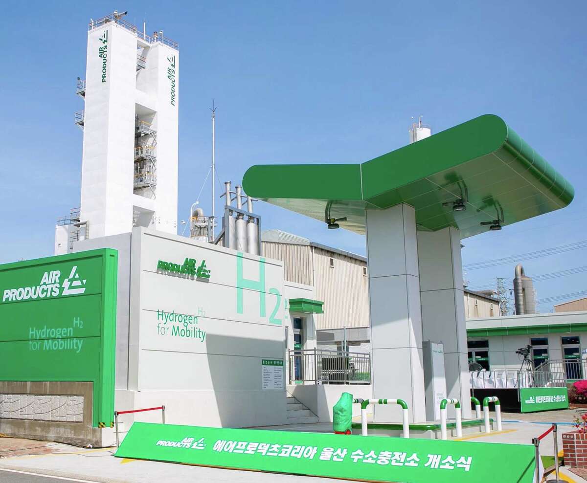 Texas project proposes using wind to make fuel from water