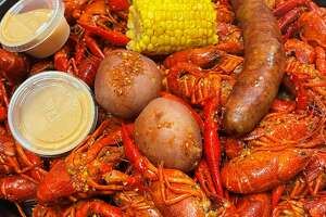 Crawfish season is king in Houston. Here's what to know.