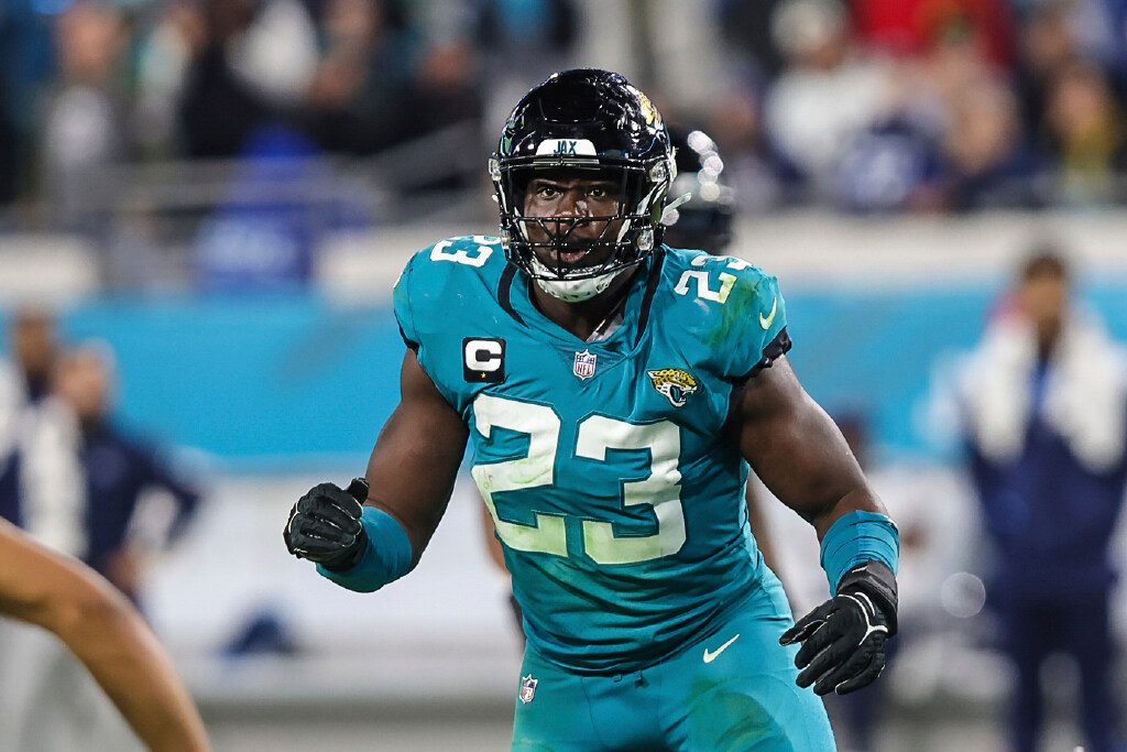 Foyesade Oluokun, destaque da defesa do Jacksonville Jaguars (Foto: CT Insider)