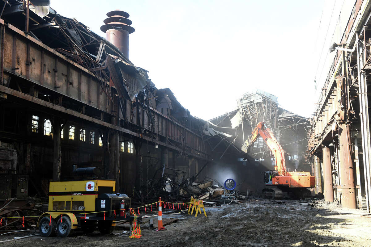 Ansonia begins demolition of former city landmark