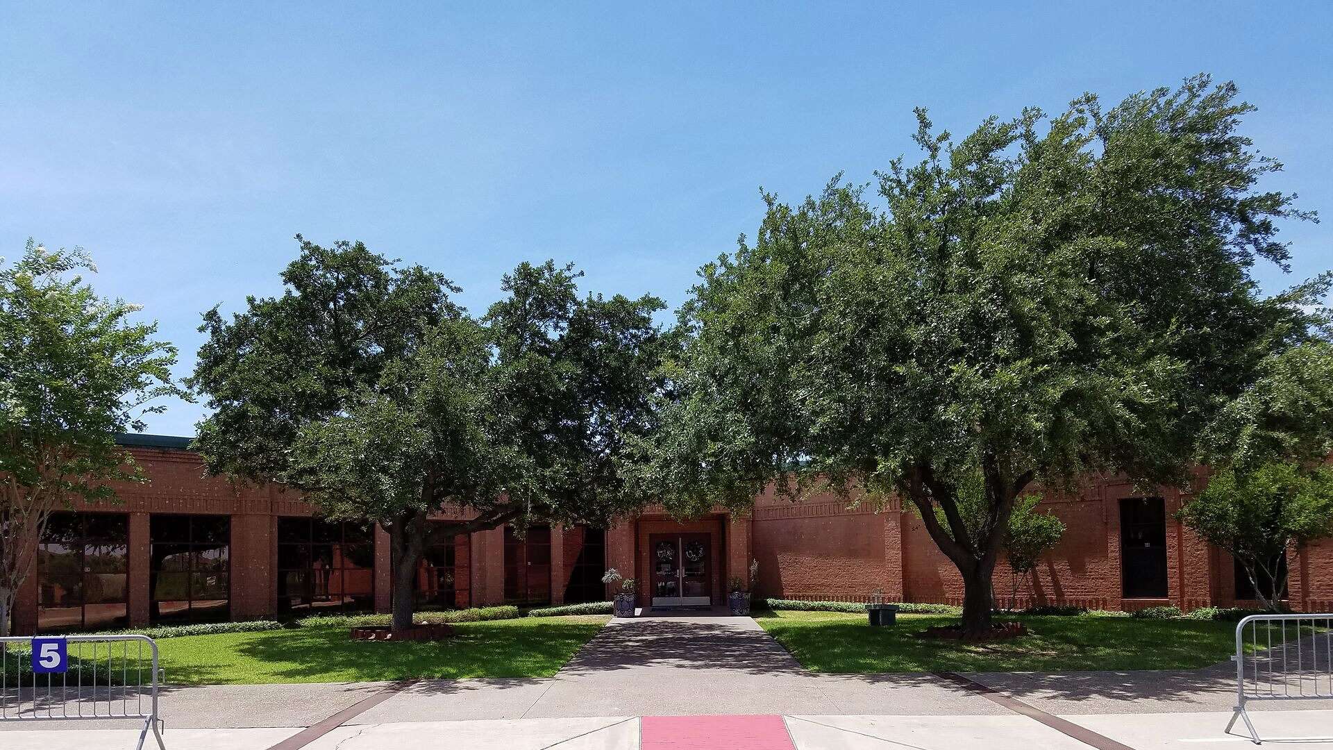 Laredo educators, parents react to Texas Education Freedom Accounts