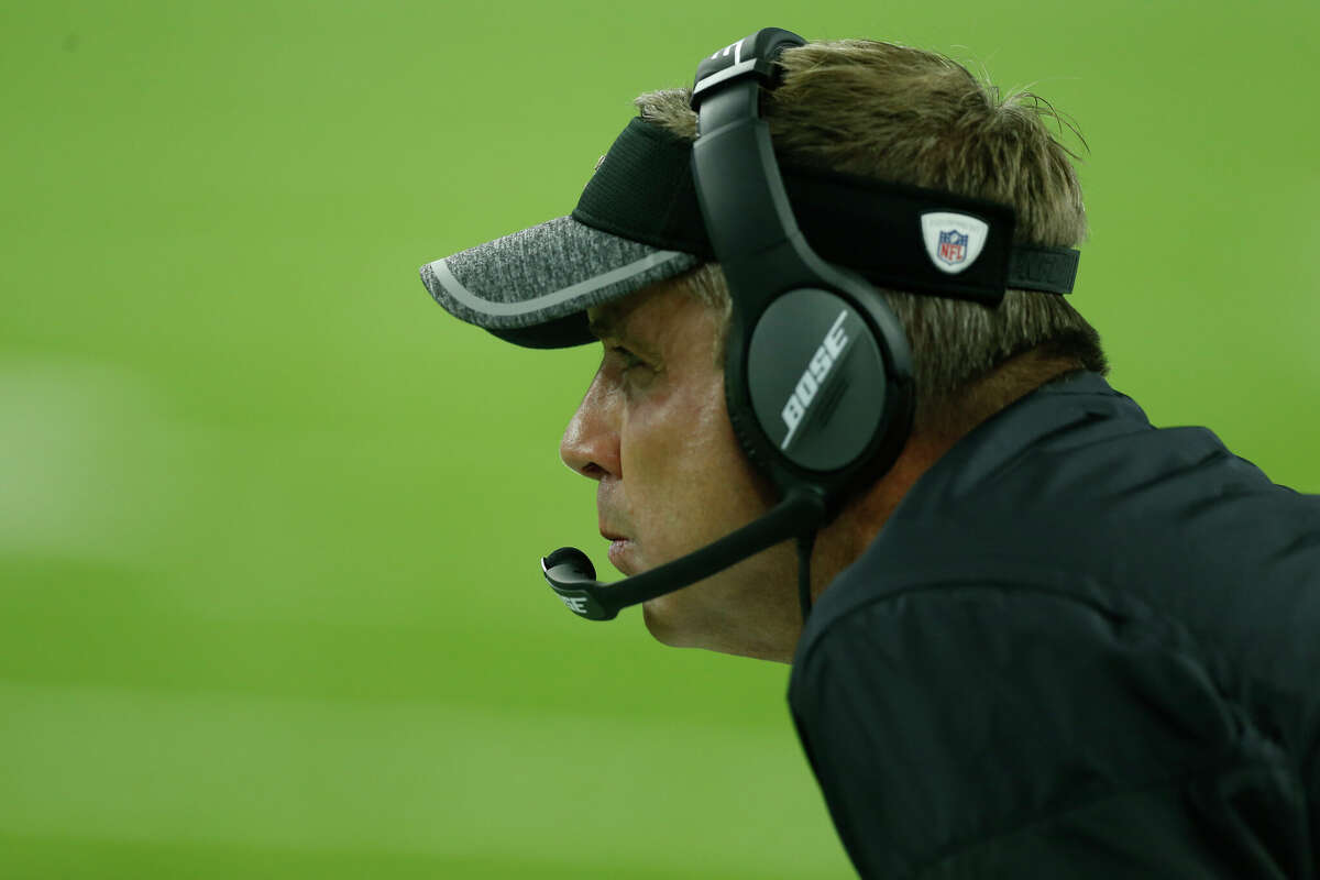 Sean Payton, coaching at NRG against Texans in 2016, would look good on the other sideline for Houston.
