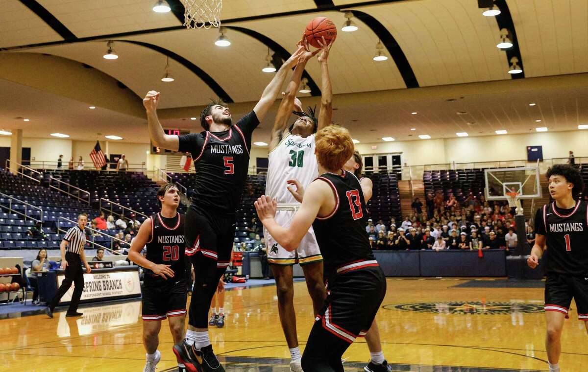 Houston boys basketball Memorial rallies past Stratford