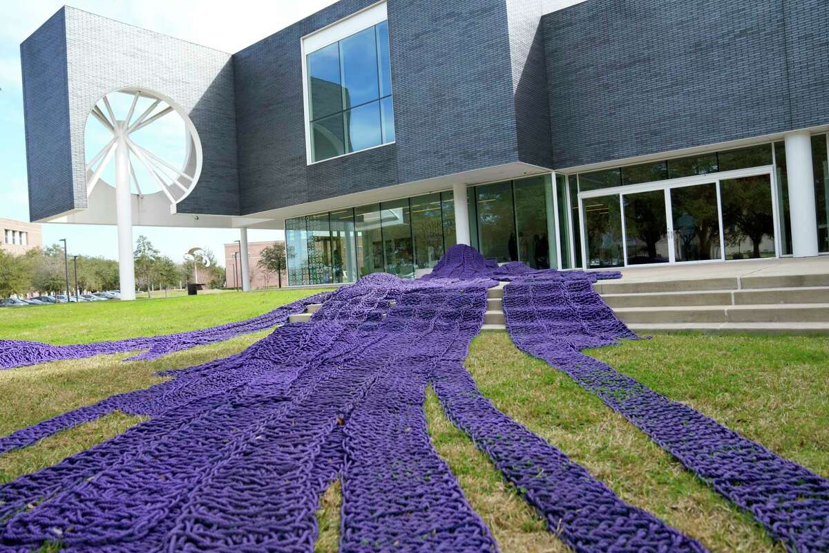 The Admirer by artist Orly Genger part of the exhibit Narrative Threads Fiber Art Today is shown outside the Moody Center for the Arts at Rice University Thursday, Jan. 12, 2023, in Houston. 