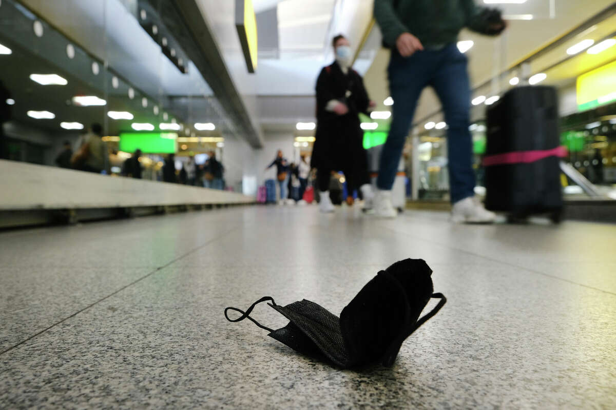 U.S. briefly halts all flights for the primary time since 9/11