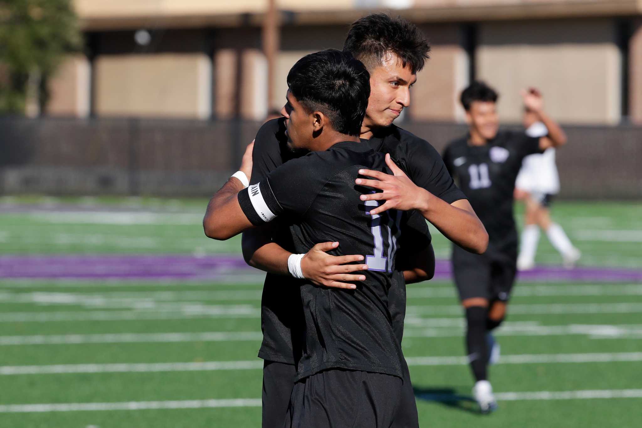 High school football: Rams run over Tokay, Sports