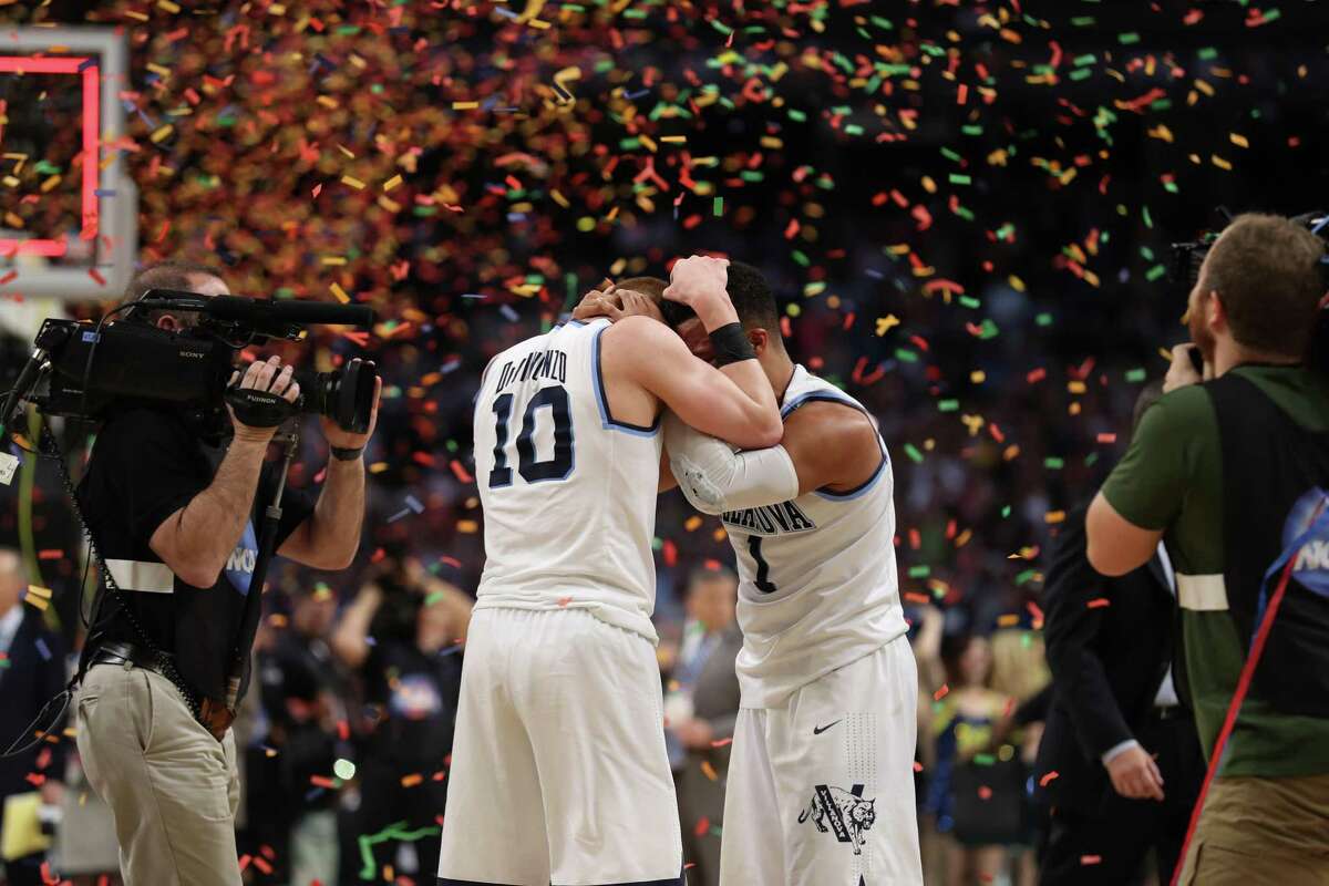 Jordan Poole, Donte DiVincenzo reignite rivalry as Warriors play at  Alamodome – NBC Sports Bay Area & California