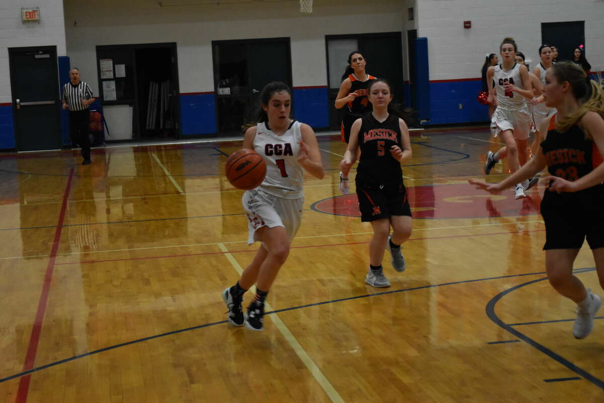 Jackie Cole had six points in the Cougars 35-28 win over Mesick.