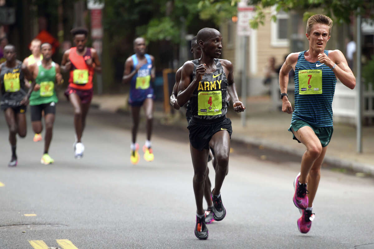 Story photo for Conner Mantz brings fast resume to Aramco Houston Half Marathon