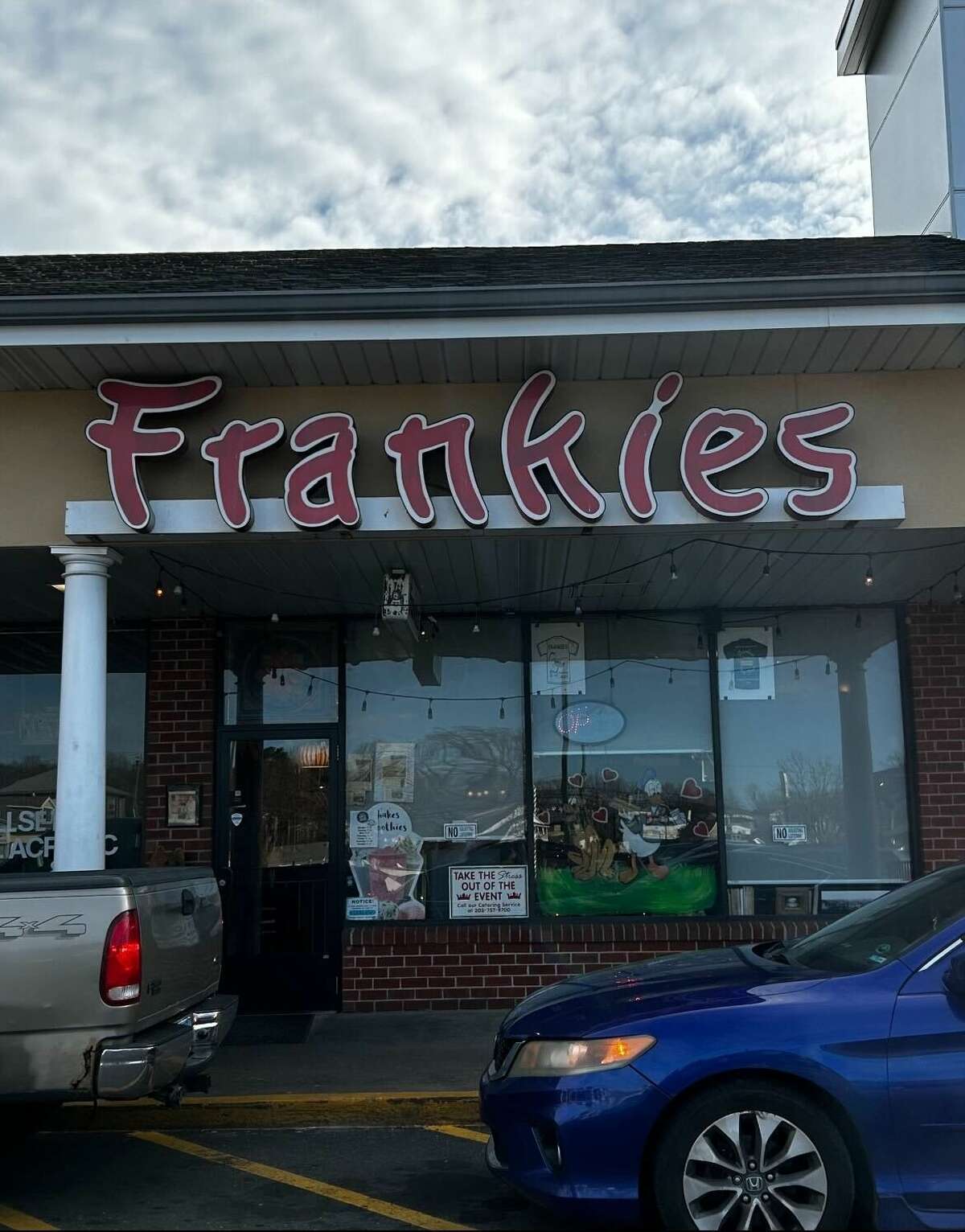 Martha Stewart Visits Frankie S Family Restaurant In Waterbury   1200x0 