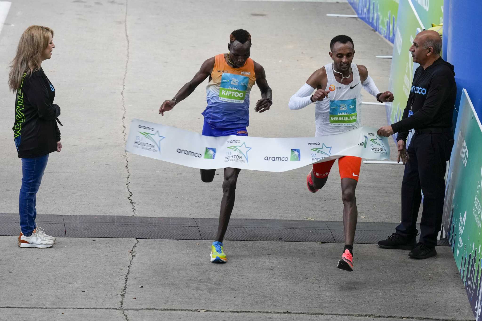 Aramco Half Marathon Leul Gebresilase, Hiwot Gebremaryam triumph