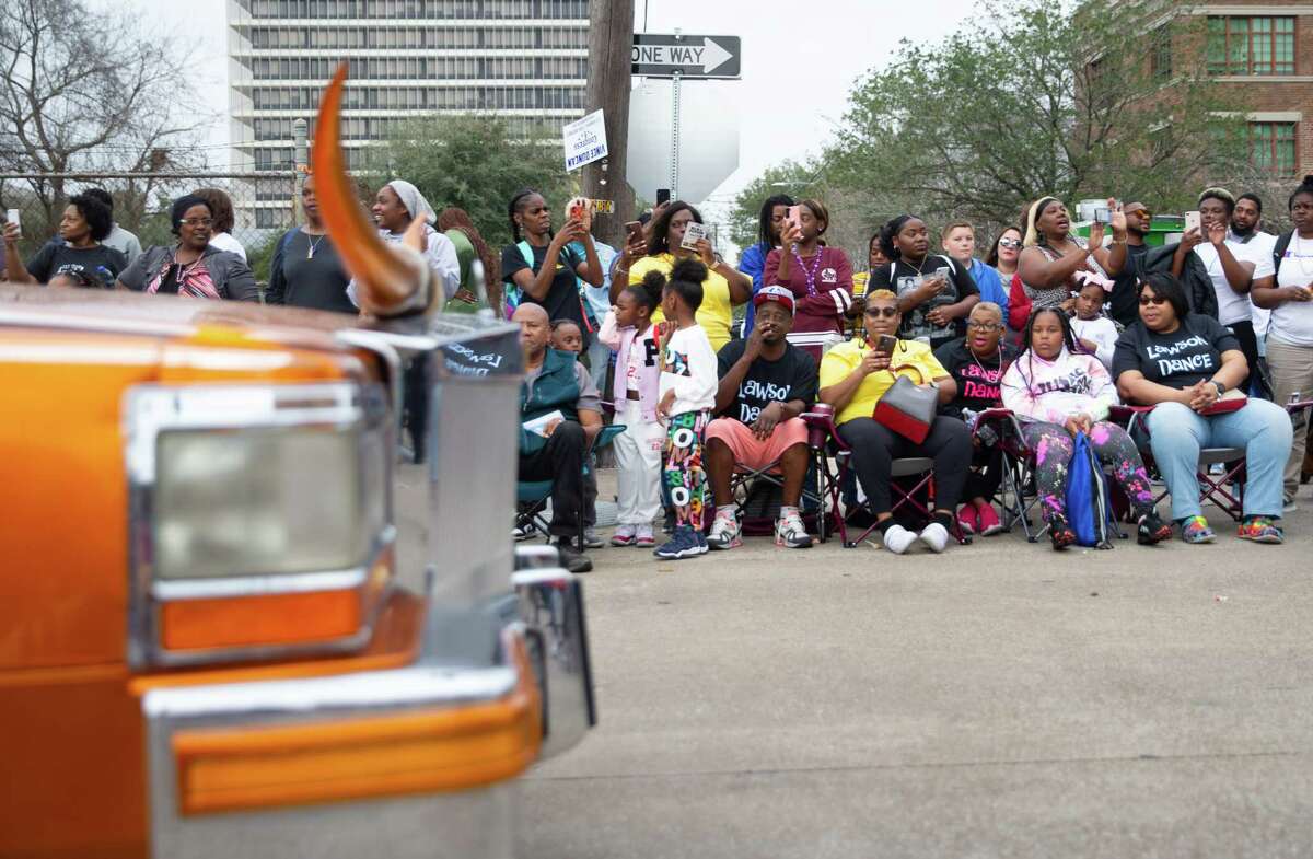 Houston celebrates MLK Day with Black Heritage Society parade