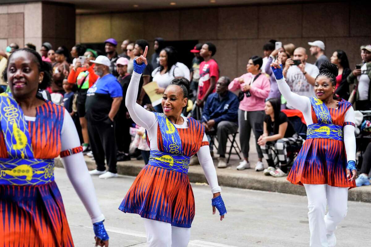 Houston celebrates MLK Day with Black Heritage Society parade