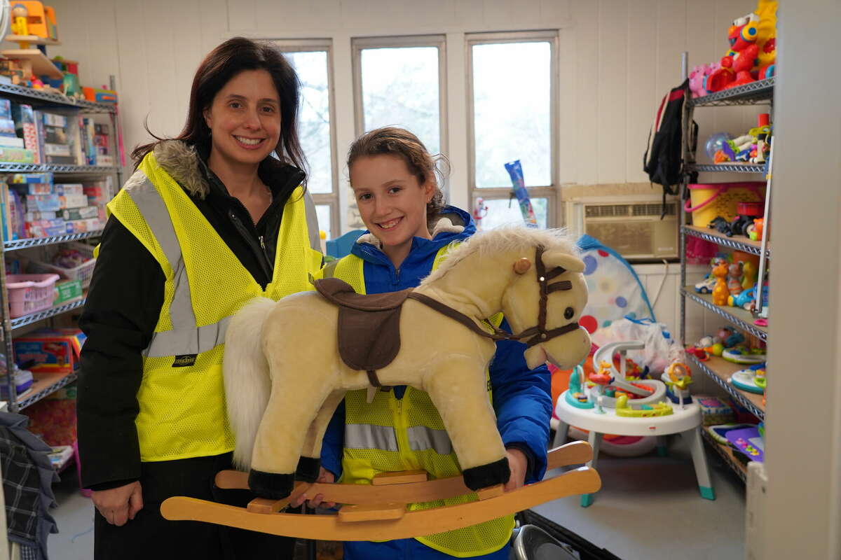 New Canaan's Swap Shop opens at Transfer Station