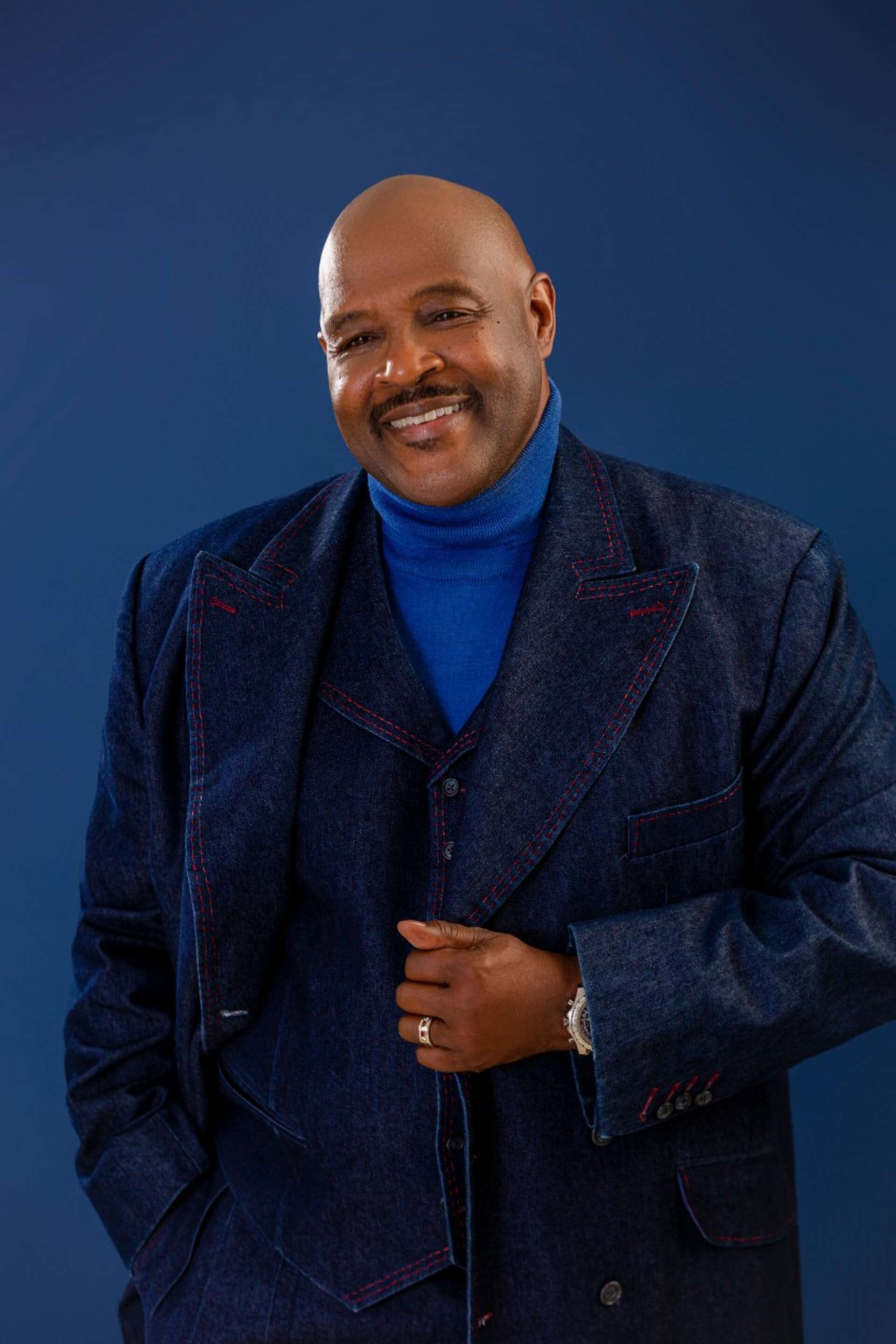 Marvin Winans performing live gospel music